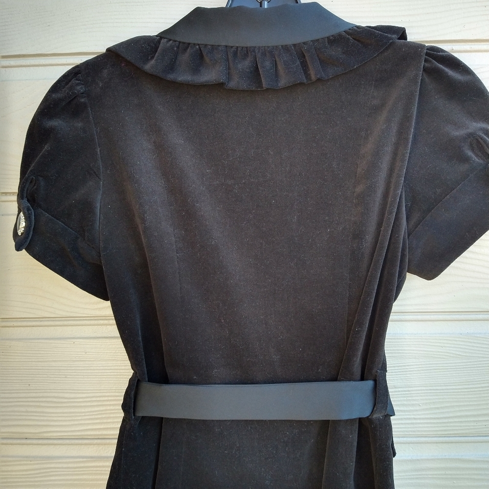 Jennifer Reale jacket - Picture 2 of 6